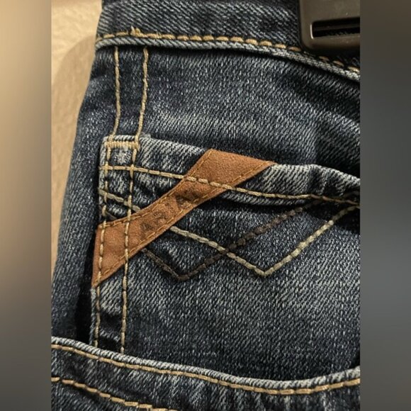 Ariat Men’s relaxed boot blue jeans M2 32/36 - Picture 3 of 10